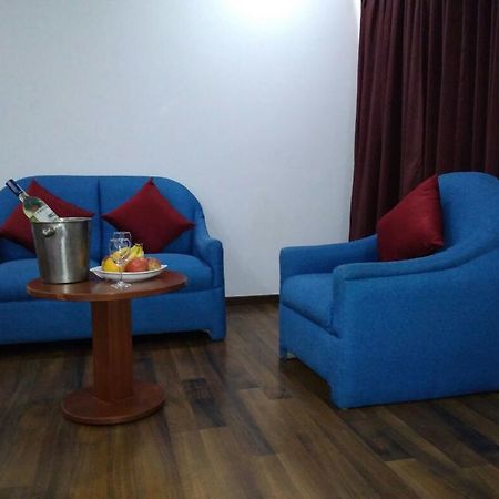 The Royal Comfort Bangalore Exterior photo