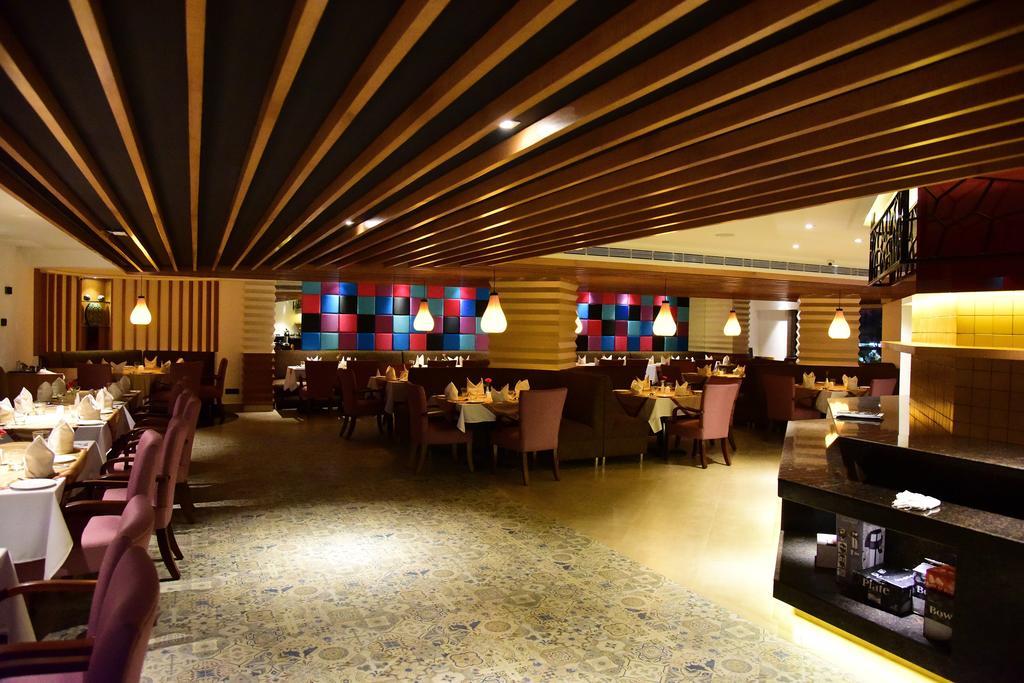 The Royal Comfort Bangalore Exterior photo